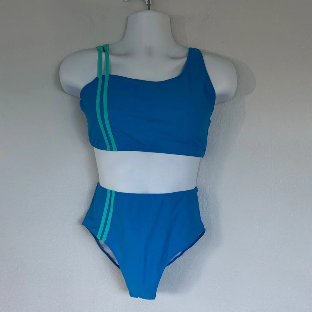 Blue asymmetrical strappy stripe print high waist two piece swimsuit size XL